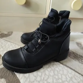 ЖЕНСКИЕ БОТИНКИ