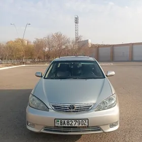 Toyota Camry 2005