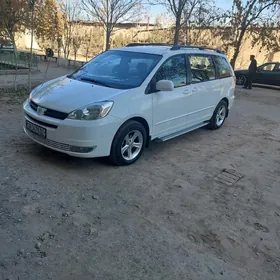 Toyota Sienna 2005