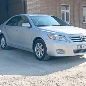 Toyota Camry 2010