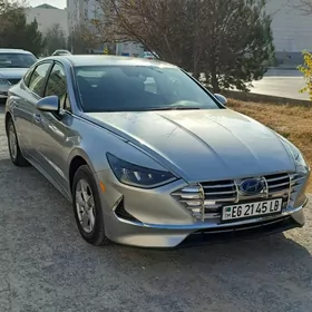Hyundai Sonata 2020