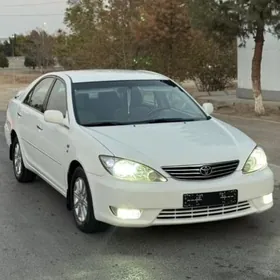 Toyota Camry 2005