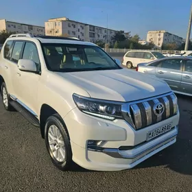Toyota Land Cruiser Prado 2021