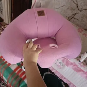 caga otyryan sidenya