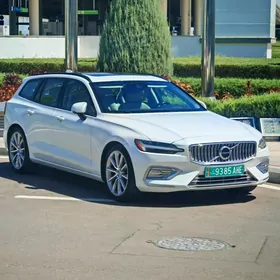 Volvo V60 2019
