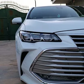 Toyota Avalon 2021