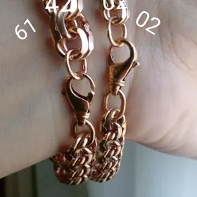 Gyzyla meňzeş 200gr 70gr