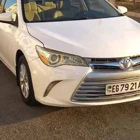 Toyota Camry 2017