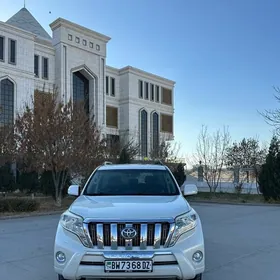 Toyota Land Cruiser Prado 2014