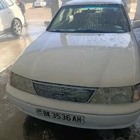 Toyota Avalon 1999