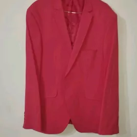 Kastum. pidjak. penjek