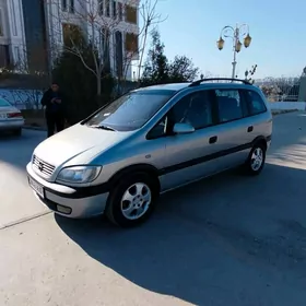 Opel Zafira 2001