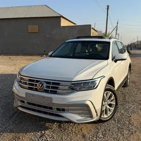 Volkswagen Tiguan 2021