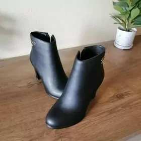 Сапоги 33 размер, новые