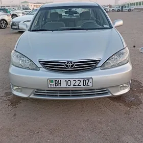 Toyota Camry 2004
