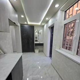 11 mkr 1-etaz 2komnat