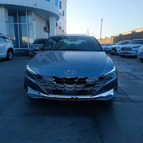 Hyundai Elantra 2021