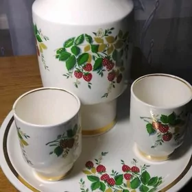 кувшин стаканы