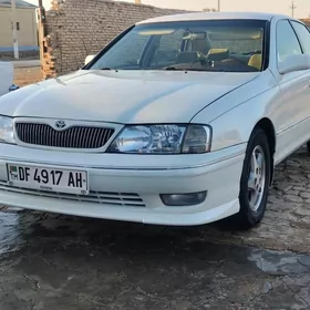 Toyota Avalon 1999