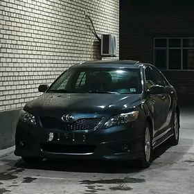 Toyota Camry 2010