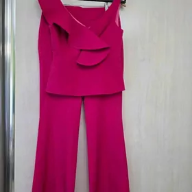 костюм  нарядный