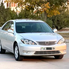 Toyota Camry 2005