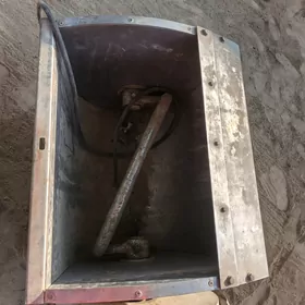 тестомешалка