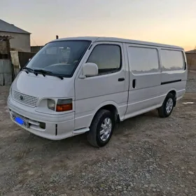 Toyota Hiace 2000