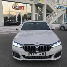 BMW 540 2019