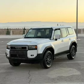 Toyota Land Cruiser Prado 2025