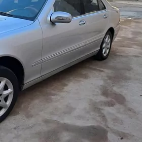 Mercedes-Benz S-Class 2002