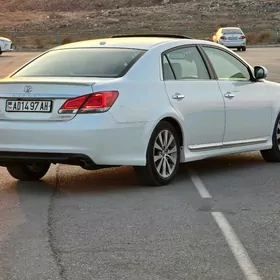 Toyota Avalon 2012