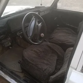 Lada 2107 1985