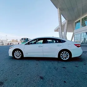 Toyota Avalon 2016