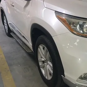 Toyota Highlander 2016