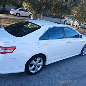 Toyota Camry 2010
