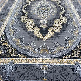 BÜZMEÝIN BAZARY EÝRAN HALY