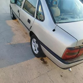 Opel Vectra 1990