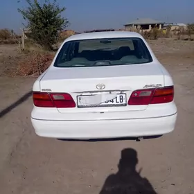 Toyota Avalon 1999