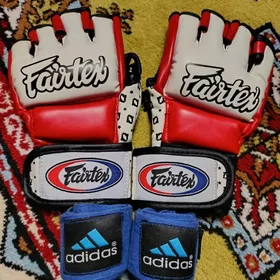 боксерские перчатки