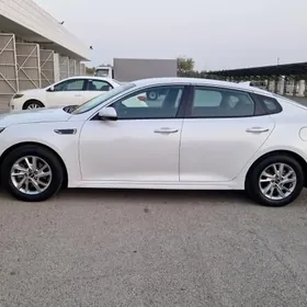 Kia Optima 2019