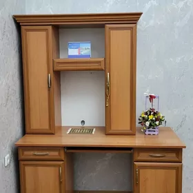 Garnitur, kompỳuter skaf