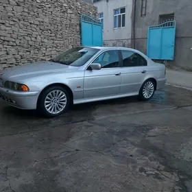 BMW 530 2001