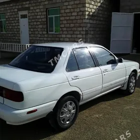 Nissan Sunny 1994