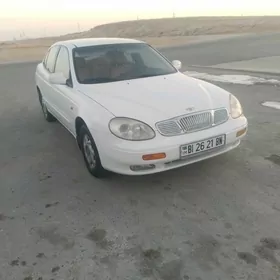 Daewoo Leganza 1998