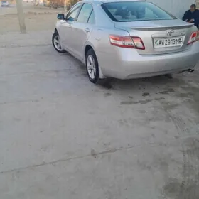 Toyota Camry 2010