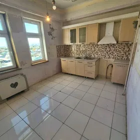 Таслама 2 комнатная 100м²