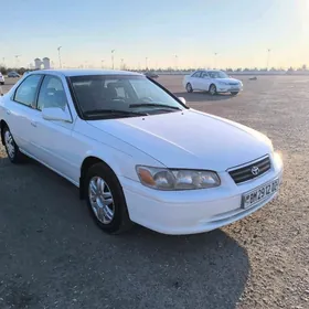 Toyota Camry 2001