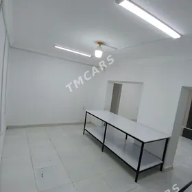 Atelýa,Salon arenda