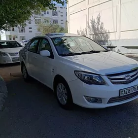 BYD F3 2015